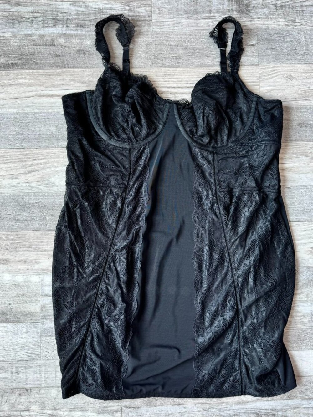 Torrid Curve black lace stretch negligee underwire mesh size 3X C21